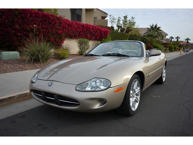 2000 Jaguar XK8 (CC-1917720) for sale in Palm Springs, California