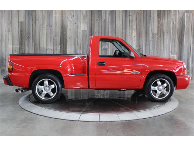 2005 Chevrolet Silverado (CC-1910783) for sale in Bettendorf, Iowa