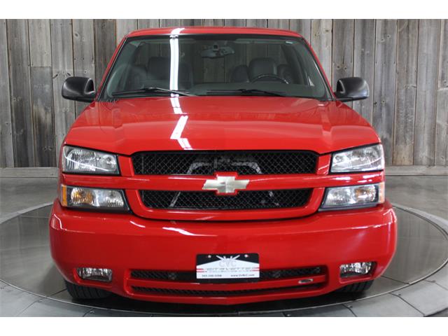 2005 Chevrolet Silverado (CC-1910783) for sale in Bettendorf, Iowa