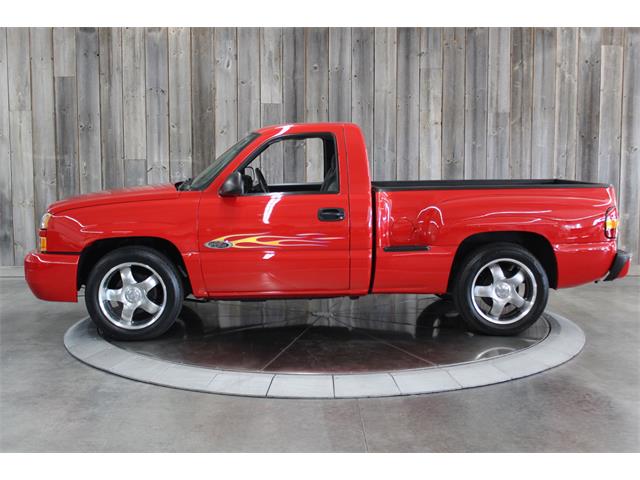 2005 Chevrolet Silverado (CC-1910783) for sale in Bettendorf, Iowa
