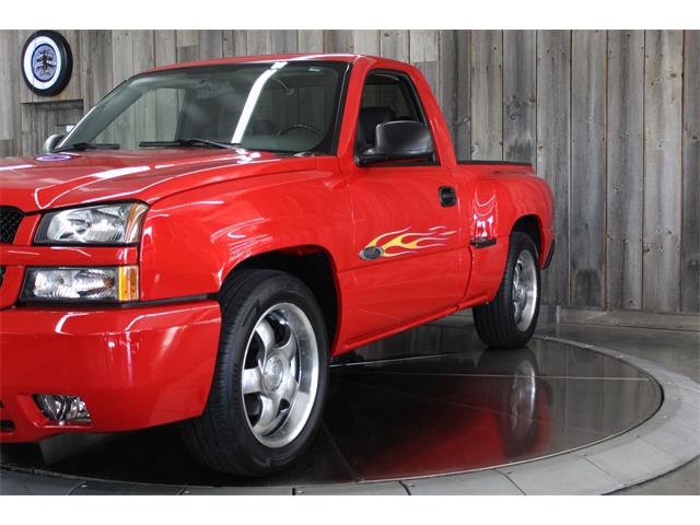 2005 Chevrolet Silverado (CC-1910783) for sale in Bettendorf, Iowa