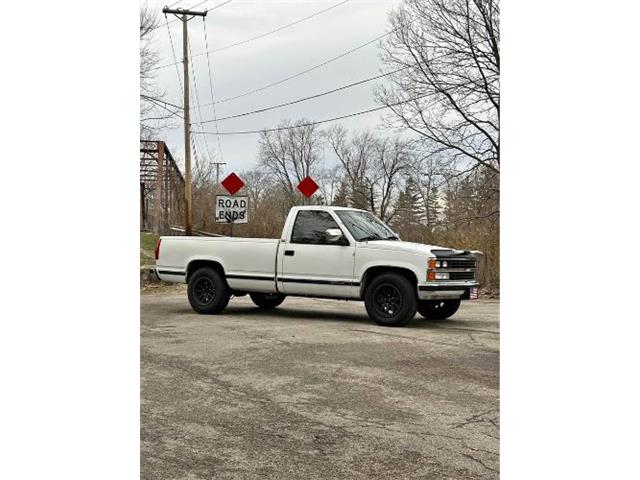 1988 Chevrolet 1500 (CC-1918212) for sale in Cadillac, Michigan