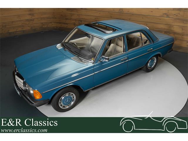 1976 Mercedes-Benz 200 (CC-1921767) for sale in Waalwijk, Noord-Brabant