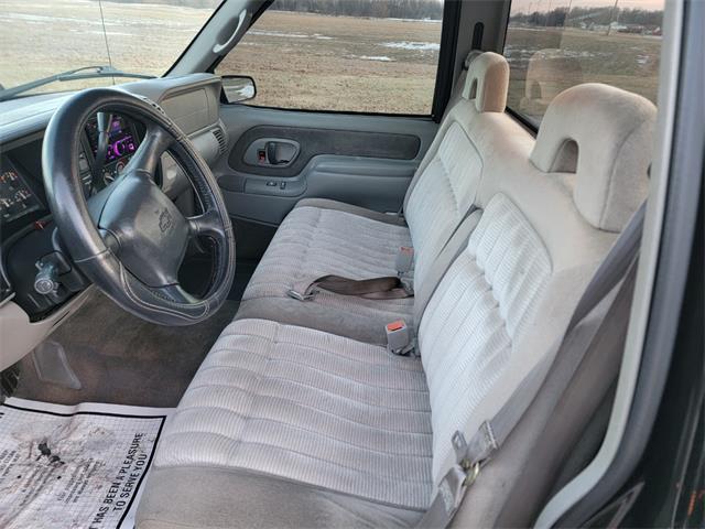 1998 Chevrolet C/K 1500 (CC-1920229) for sale in Nashville, Illinois