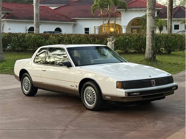 1986 Oldsmobile Toronado (CC-1922413) for sale in Punta Gorda, Florida