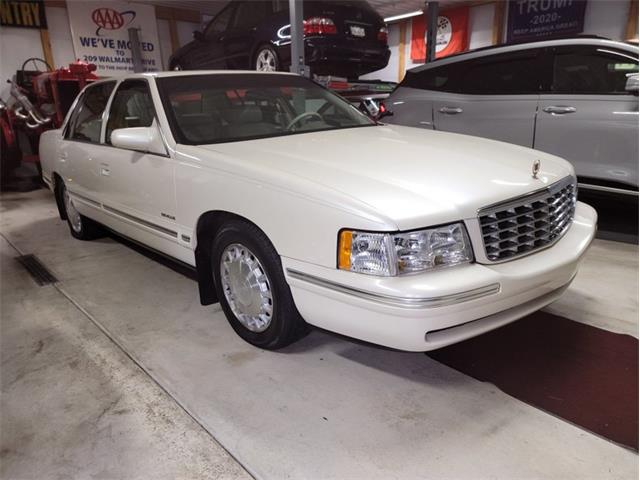 1998 Cadillac DeVille (CC-1922716) for sale in Lakeland, Florida