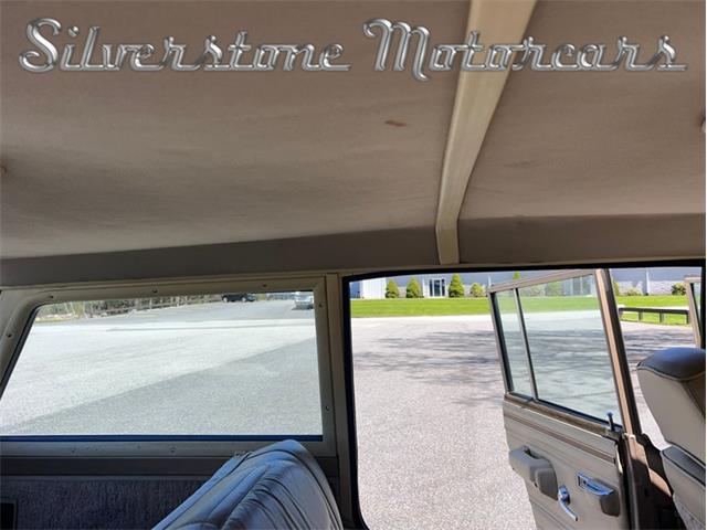 1989 Jeep Grand Wagoneer (CC-1925371) for sale in North Andover, Massachusetts
