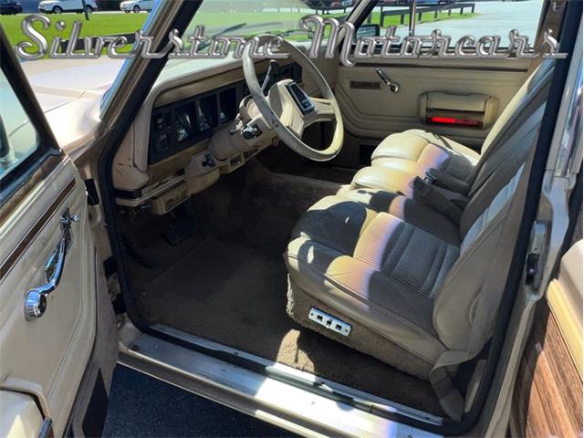 1989 Jeep Grand Wagoneer (CC-1925371) for sale in North Andover, Massachusetts