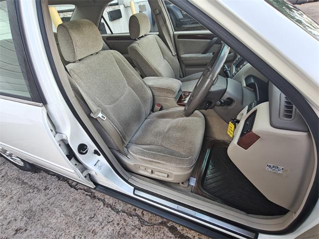 1999 Toyota Crown (CC-1925675) for sale in Houston, Texas