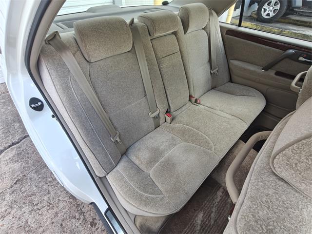 1999 Toyota Crown (CC-1925675) for sale in Houston, Texas