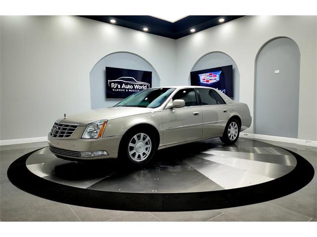 2009 Cadillac DTS (CC-1925800) for sale in Clearwater, Florida