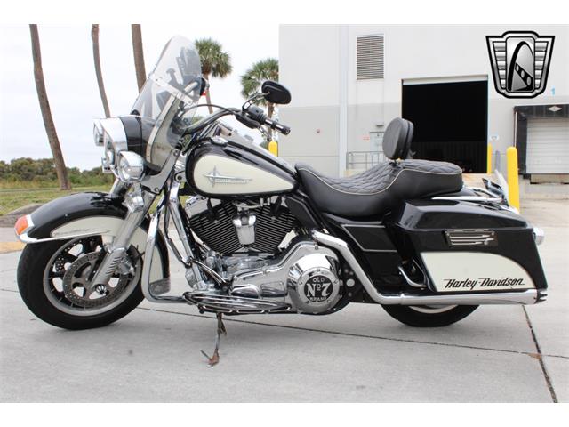 2001 Harley-Davidson Road King (CC-1926353) for sale in O'Fallon, Illinois