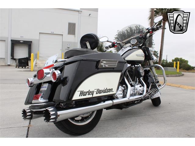 2001 Harley-Davidson Road King (CC-1926353) for sale in O'Fallon, Illinois
