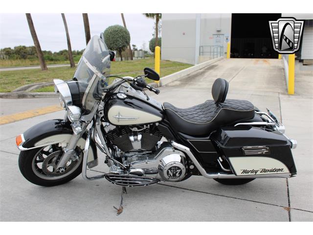 2001 Harley-Davidson Road King (CC-1926353) for sale in O'Fallon, Illinois