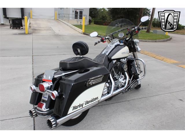 2001 Harley-Davidson Road King (CC-1926353) for sale in O'Fallon, Illinois