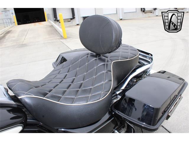 2001 Harley-Davidson Road King (CC-1926353) for sale in O'Fallon, Illinois