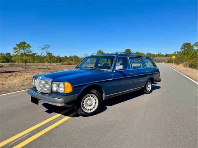 1985 Mercedes-Benz 300TD (CC-1926987) for sale in Greensboro, North Carolina