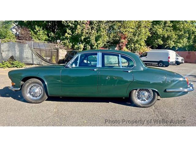 1967 Jaguar 420 (CC-1928874) for sale in Calverton, New York