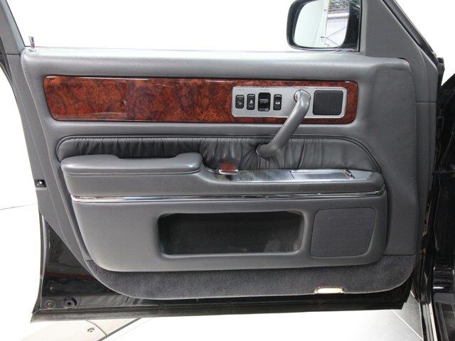1997 Toyota Century (CC-1920906) for sale in Christiansburg, Virginia
