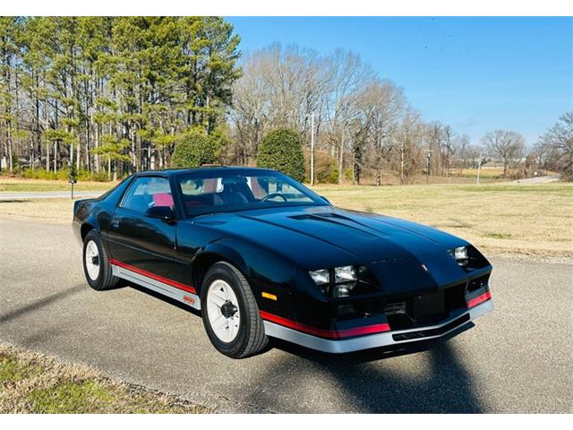 1984 Chevrolet Camaro Z28 (CC-1929359) for sale in Orlando, Florida