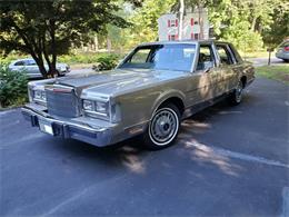 1988 Lincoln Town Car (CC-1929845) for sale in Hingham, Massachusetts