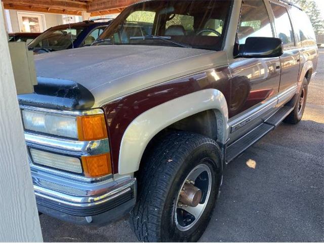 1995 Chevrolet Suburban (CC-1931026) for sale in Cadillac, Michigan