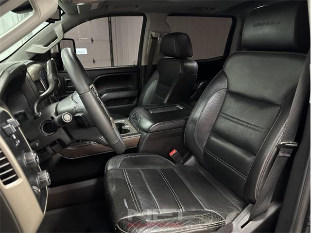 2017 GMC 3500 (CC-1931046) for sale in North East, Pennsylvania