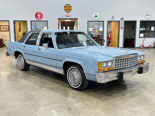 Interesting Ford Ltd Crown Victoria 1987 Images