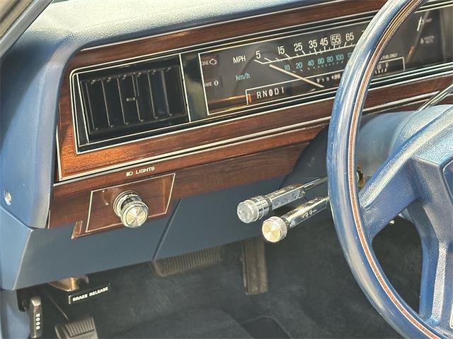 1987 Ford Crown Victoria (CC-1930152) for sale in Salem, Ohio