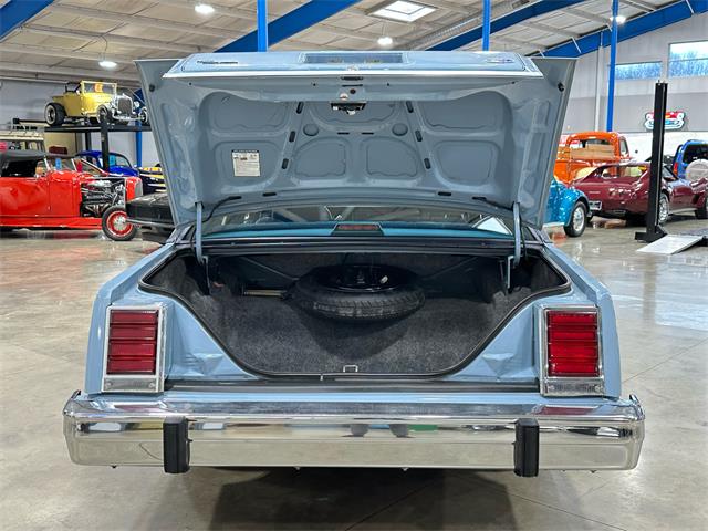 1987 Ford Crown Victoria (CC-1930152) for sale in Salem, Ohio