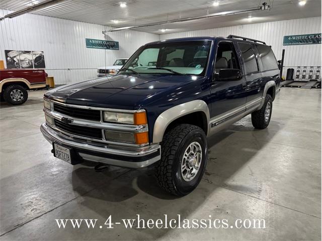 1998 Chevrolet Suburban (CC-1932091) for sale in Holland , Michigan