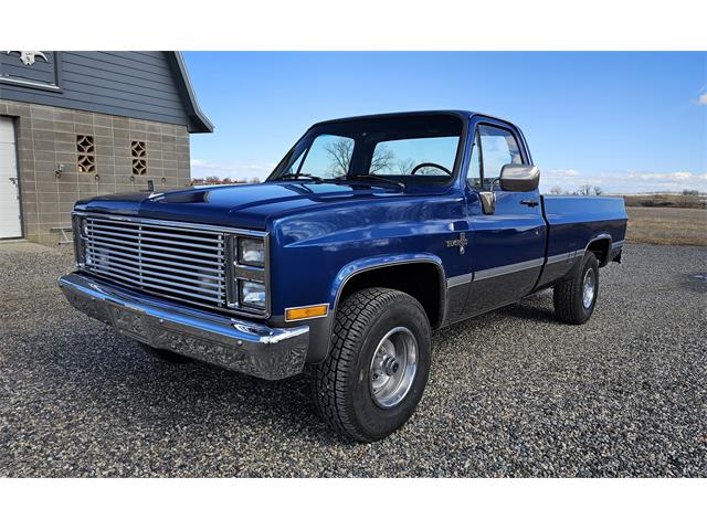 1987 Chevrolet Fleetside (CC-1932841) for sale in Billings, Montana