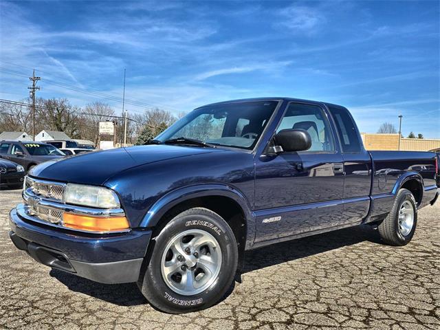 2002 Chevrolet S10 (CC-1933017) for sale in Ross, Ohio