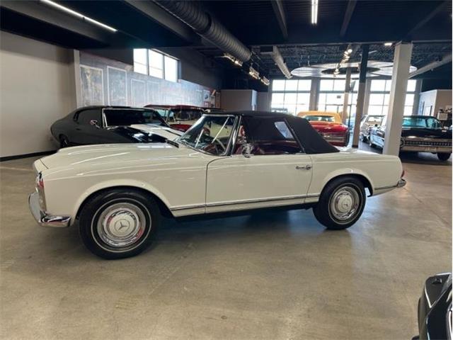 1966 Mercedes-Benz 230SL (CC-1930412) for sale in Cadillac, Michigan