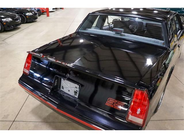 1988 Chevrolet Monte Carlo (CC-1935495) for sale in Kentwood, Michigan