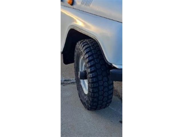 1998 UAZ 469 (CC-1936141) for sale in Ludington, Michigan