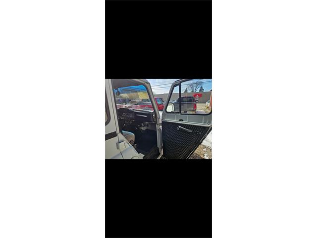 1998 UAZ 469 (CC-1936141) for sale in Ludington, Michigan
