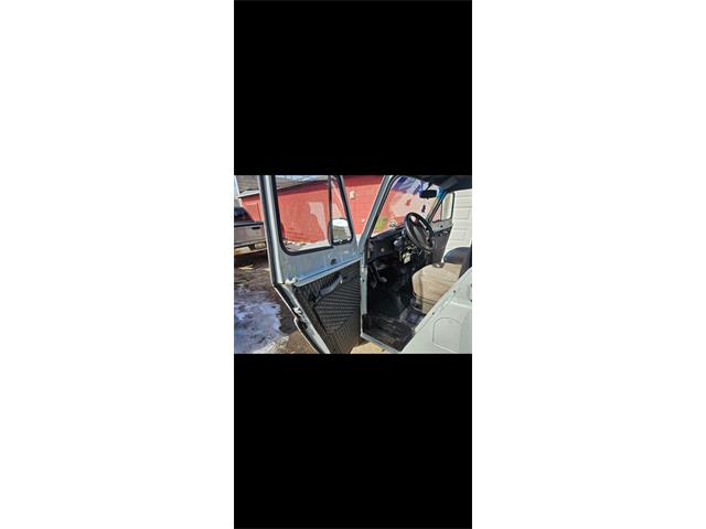 1998 UAZ 469 (CC-1936141) for sale in Ludington, Michigan