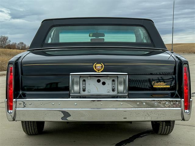 1992 Cadillac DeVille (CC-1936728) for sale in Sioux Falls, South Dakota