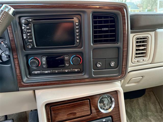 2003 Cadillac Escalade (CC-1937639) for sale in Arlington Heights, Illinois