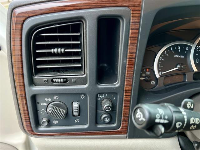 2003 Cadillac Escalade (CC-1937639) for sale in Arlington Heights, Illinois