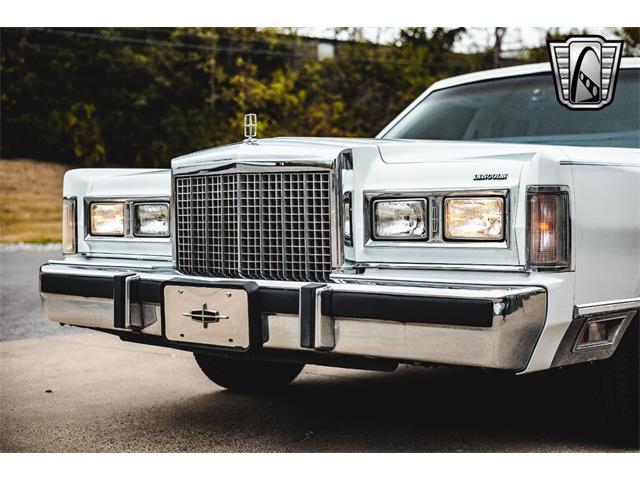 1985 Lincoln Town Car (CC-1941071) for sale in O'Fallon, Illinois