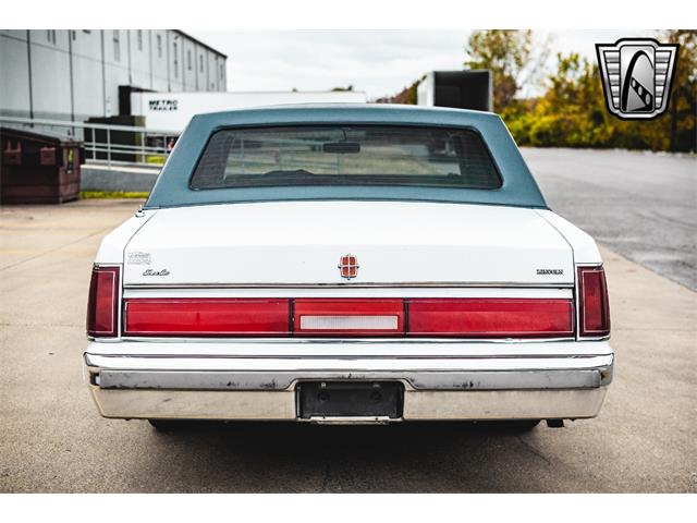 1985 Lincoln Town Car (CC-1941071) for sale in O'Fallon, Illinois