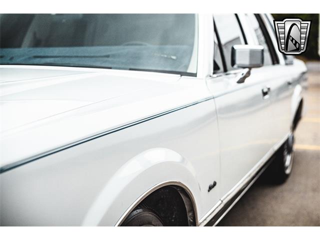 1985 Lincoln Town Car (CC-1941071) for sale in O'Fallon, Illinois