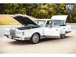 1985 Lincoln Town Car (CC-1941071) for sale in O'Fallon, Illinois
