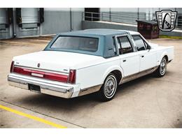 1985 Lincoln Town Car (CC-1941071) for sale in O'Fallon, Illinois