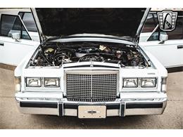1985 Lincoln Town Car (CC-1941071) for sale in O'Fallon, Illinois