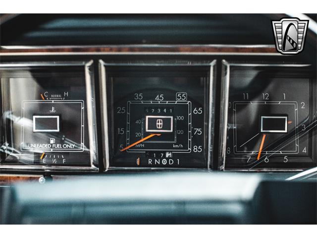 1985 Lincoln Town Car (CC-1941071) for sale in O'Fallon, Illinois