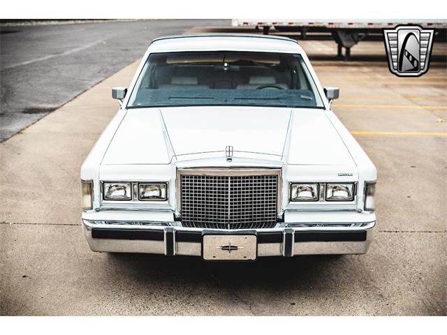 1985 Lincoln Town Car (CC-1941071) for sale in O'Fallon, Illinois