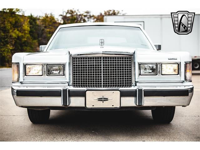 1985 Lincoln Town Car (CC-1941071) for sale in O'Fallon, Illinois